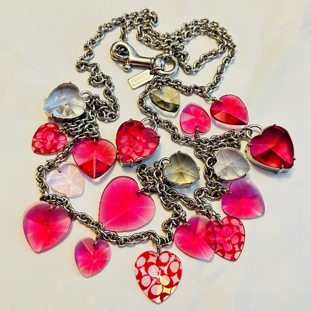 💰SOLD💰NWOT Coach Heart Charm Necklace - Picture 1 of 16